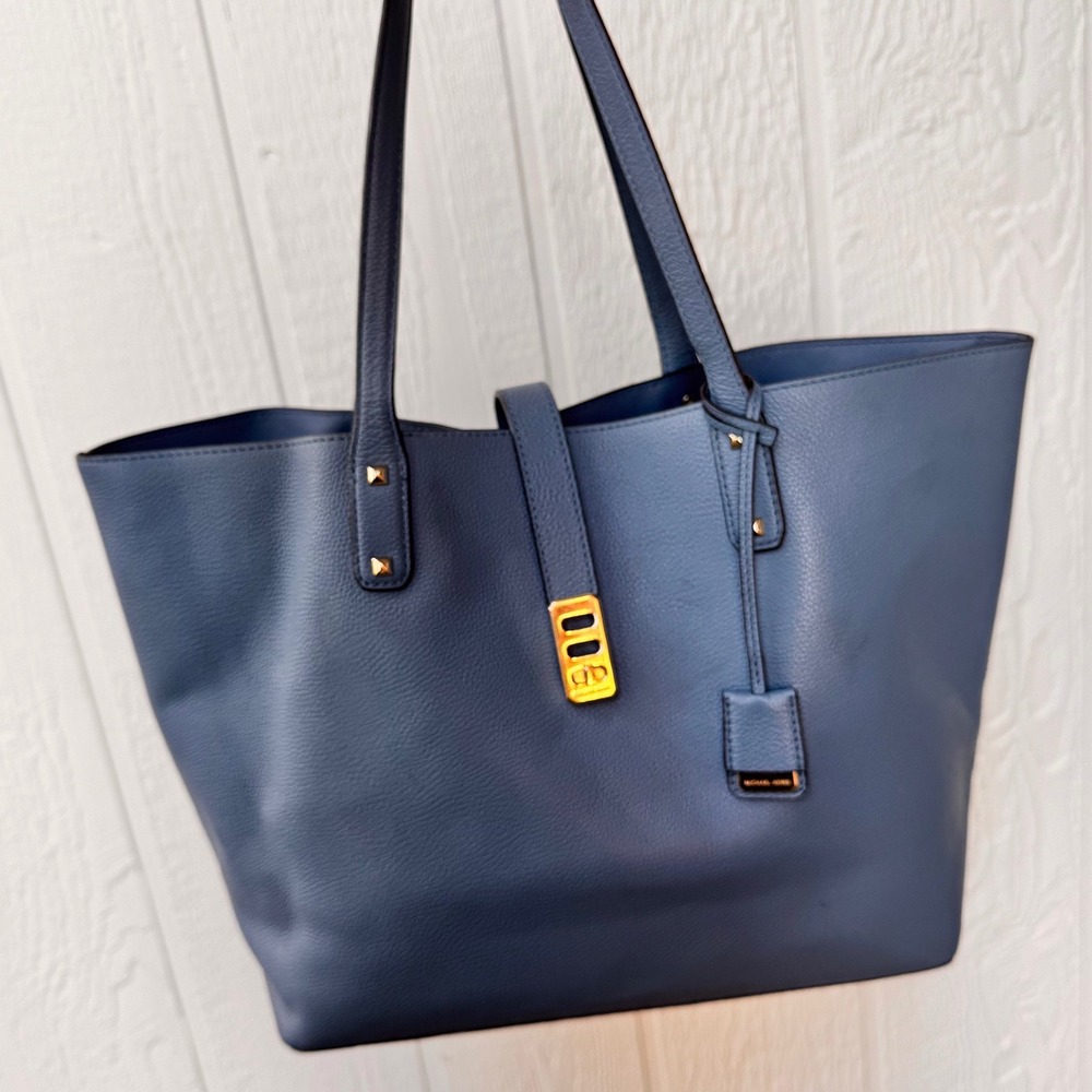 Michael Kors‎ MMK Karson Tote Large Navy Blue Pebbled Leather Shoulder Bag Lock